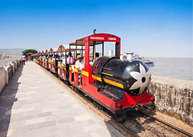 Mumbai: Elephanta Caves Private Tour with Ferry Ride - The miniature railway on the island