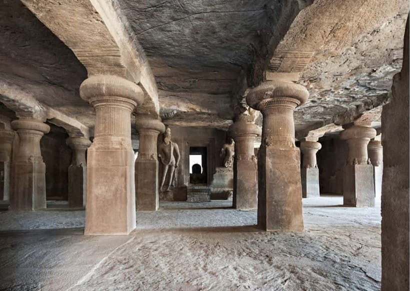 Mumbai: Elephanta Caves Private Tour with Ferry Ride - Climbing to the fifth-century caves