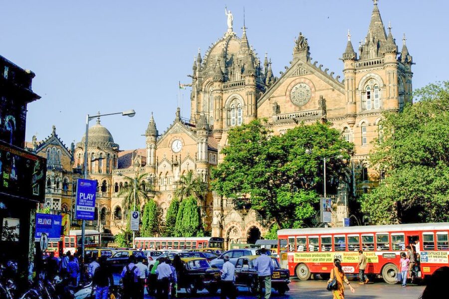 Mumbai: Full-Day Private Sightseeing Tour - Antilia and Mumbai’s sharpest contrasts