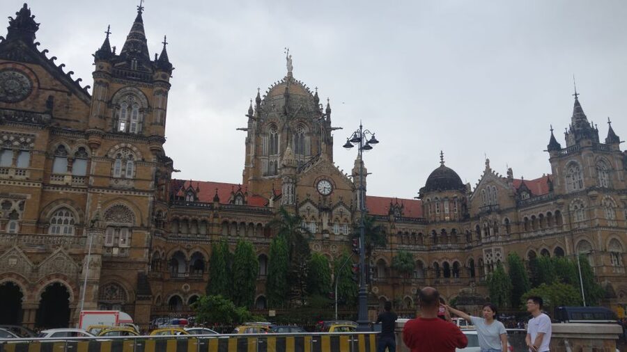 Mumbai: Full-Day Private Sightseeing Tour - Lunch delivered by Mumbai’s dabbawallahs