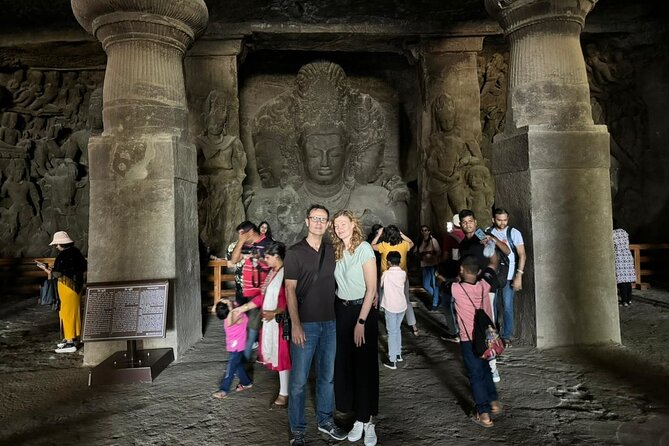Mumbai Full-Day Sightseeing & Elephanta Caves Tour - CSMT, the University, and the Fort district
