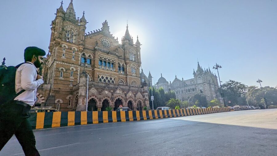 Mumbai: Full-Day Sightseeing Tour of Mumbai - Hanging Gardens and the Antilia drive-by