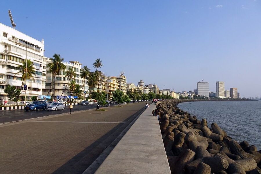 Mumbai: Guided City Sightseeing Tour - Marine Drive and the Malabar Hill stops