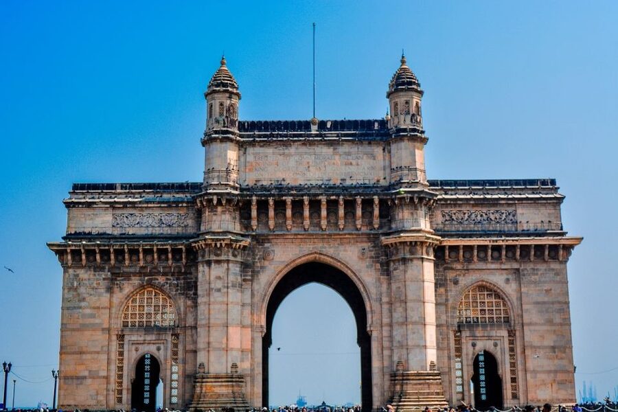 Mumbai: Guided City Sightseeing Tour - Gandhi at Mani Bhavan