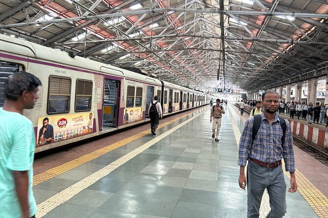 Mumbai Highlight : Exclusive Private Luxury Sightseeing Tour - Dhobi Ghat shows Mumbai at work