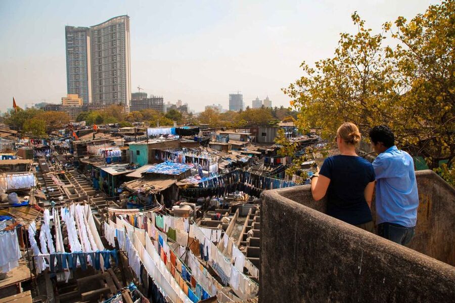 Mumbai: Local Transport & Dabbawallah Tour - Chor Bazaar, where the tour slows down