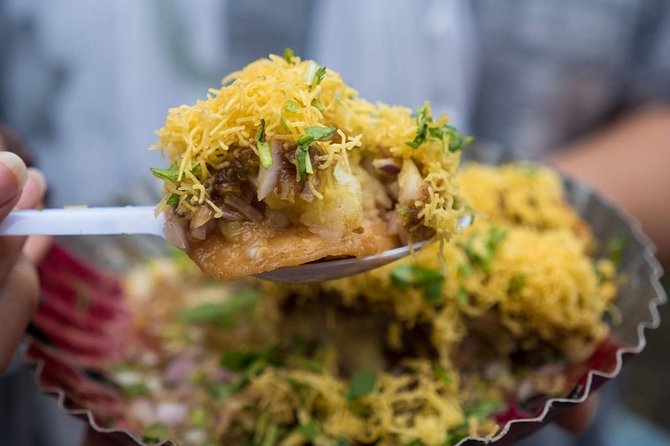 Mumbai Local with Street Food Tour in Private Vehicle - Hanging Gardens above Malabar Hill