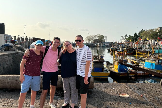 Mumbai Morning Market Tour of Flowers, Fish, and More - What the private format changes