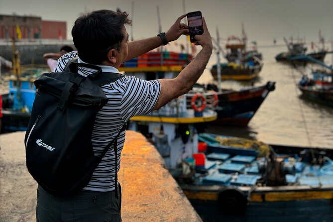 Mumbai Morning Market Tour of Flowers, Fish, and More - Who will enjoy this morning most