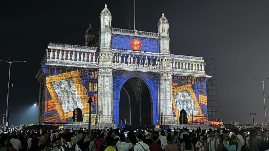 Mumbai Night Lights & Iconic Sights Tour - Gateway of India, a strong opening beside the sea