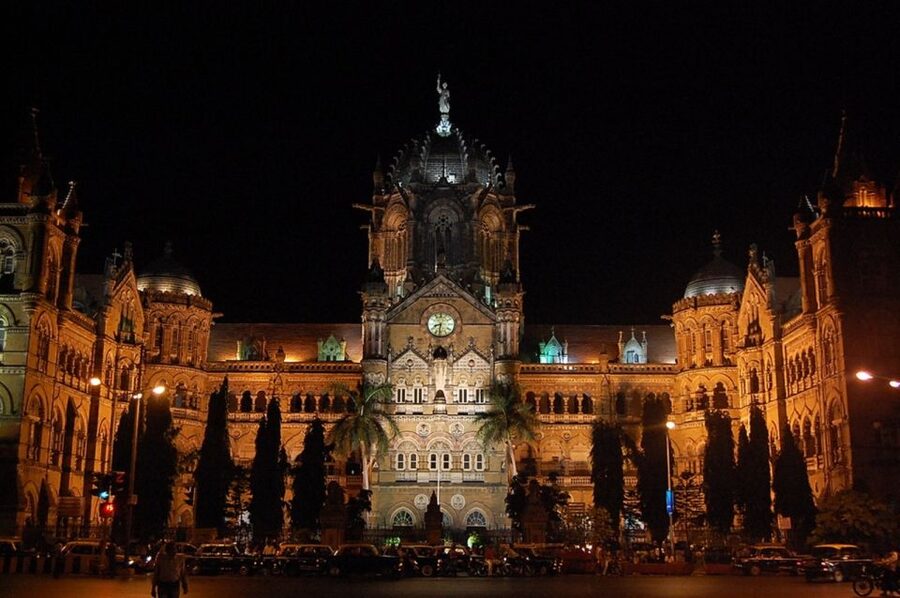 Mumbai Night Tour - Who should book this night tour?