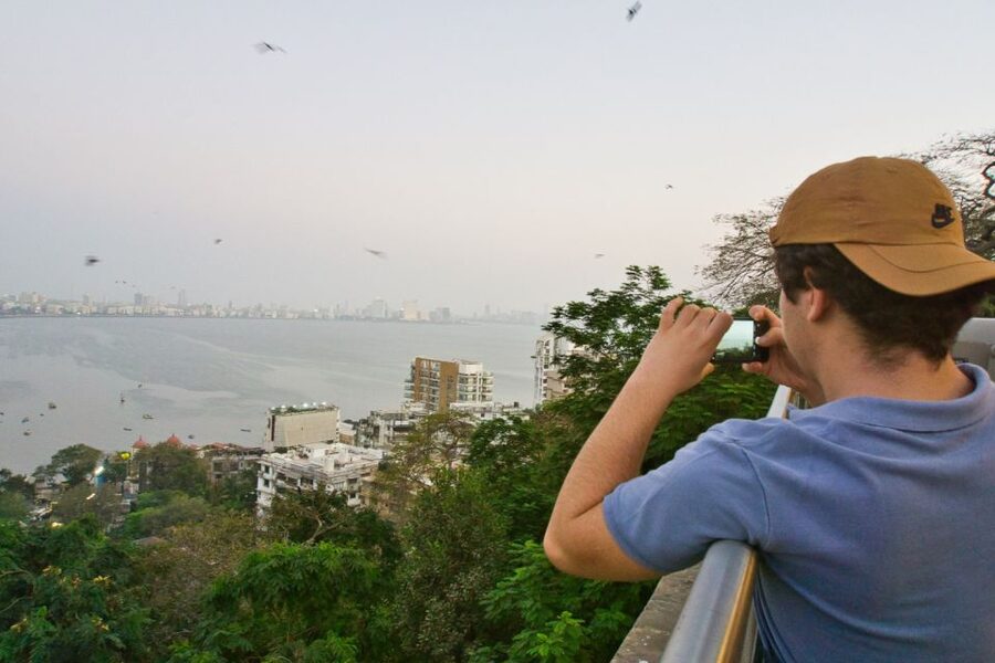 Mumbai: Private Bollywood Tour with Mumbai Sightseeing - Starting with Mumbai’s movie-making side