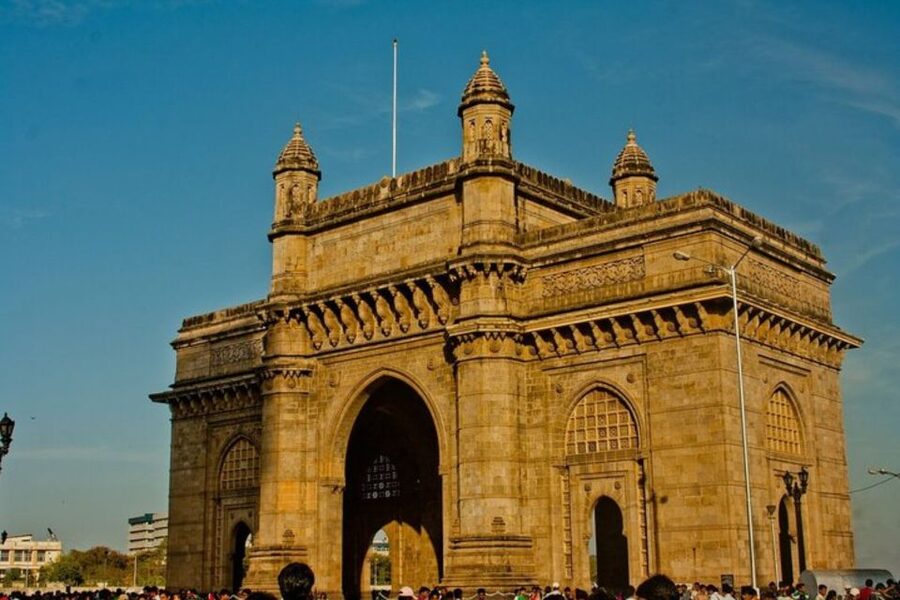 Mumbai: Private custom tour with a local guide - Key points at a glance