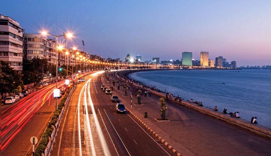 Mumbai: Private Guided Full-Day City Sightseeing Tour - Haji Ali Dargah and the changing sea