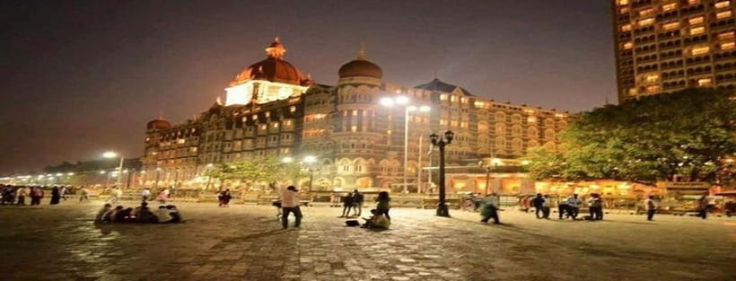 Mumbai: Private Night Sightseeing Tour with Pickup & Drop - Gateway of India and the Taj Mahal Palace Hotel