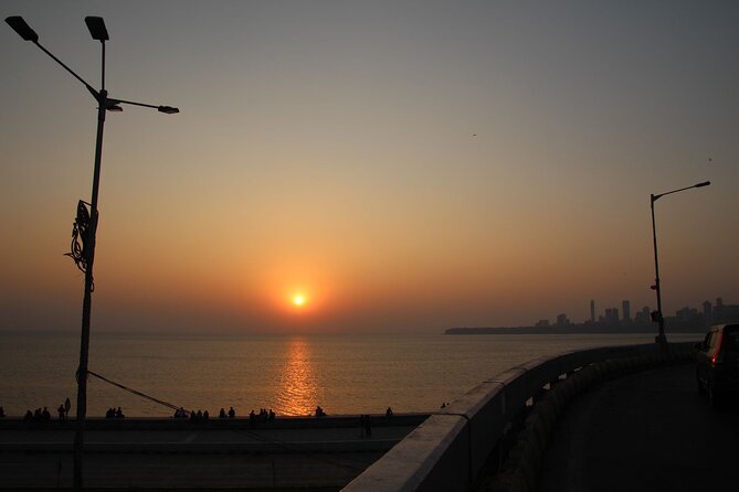 Mumbai Private Sightseeing Tour with Top Highlights - Why this private Mumbai tour works well for a first day