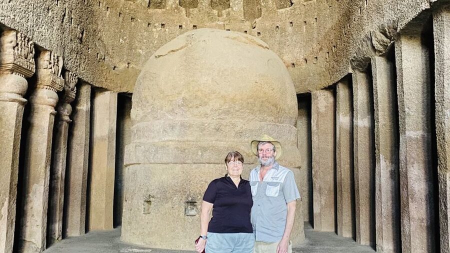 Mumbai: Private tour for Kanheri Caves and Golden Pagoda - Walking through Kanheri’s 109 rock-cut caves