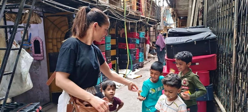 Mumbai: Slum Tour Dharavi & Dhobi Ghat Laundry with a Local - Timing, group size, and cancellation flexibility