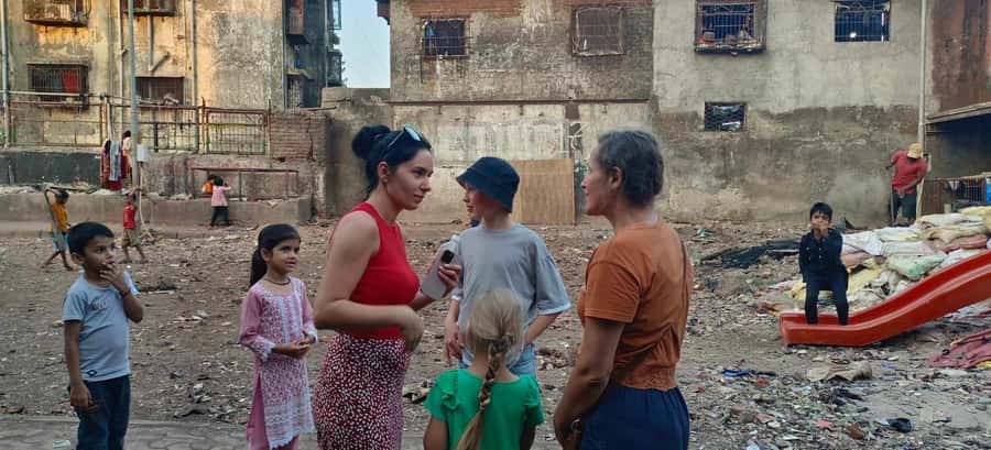 Mumbai: Slum Tour Dharavi Small Group with a Local Guide - What the $4.85 price really offers