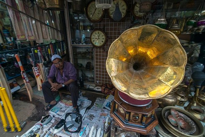 Mumbai Spice Markets and Bazaars Tour with Guide and Transport - Why Mumbai’s markets are worth your morning