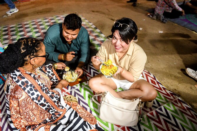 Mumbai Street Food & Bazaar Tour with Local Transport - Why this food tour works for a first look at Mumbai