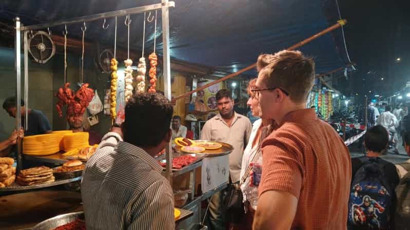 Mumbai Street Food Tour with Evening Bazaar Walk - Bori Mohalla and the old ice cream recipe
