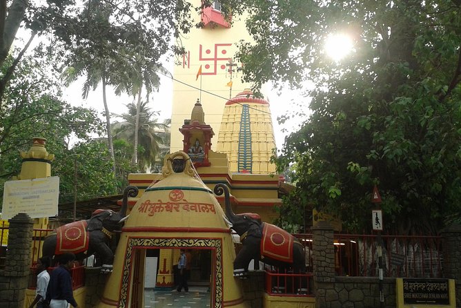 Mumbai Temple Tour in Private Vehicle - St. Thomas Cathedral: a Christian chapter in the city center