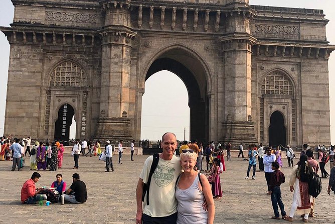 Mumbai Tour: The Most Famous Historical Spots By Car - University and High Court: Mumbai’s civic architecture