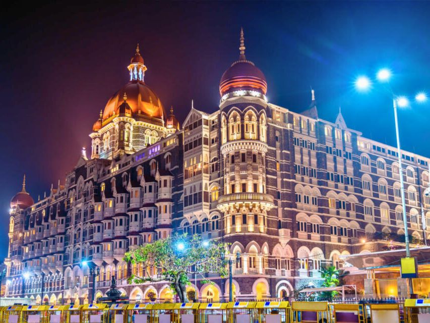 Mumbai Walking Tour with Local Snacks - Markets, streets, and ordinary Mumbai life