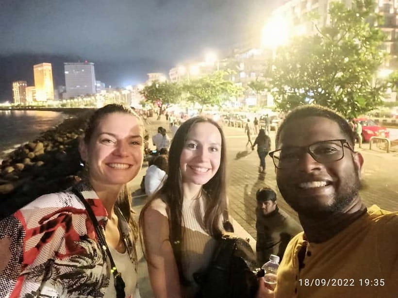Night Tour: Mumbai’s Nights & Buzzing Bazaars - Hanging Gardens and Kamla Nehru Park