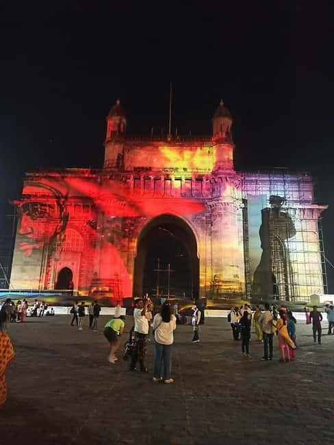Night Tour: Mumbai’s Nights & Buzzing Bazaars - Crawford Market and Colaba shopping