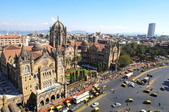 Old Mumbai Sightseeing Tour with a Local Guide - Marine Drive and Gandhi House