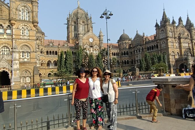 Private 8 Hours Mumbai City Sightseeing and Dharavi Slum Tour - Slow down at Mani Bhavan Gandhi Museum