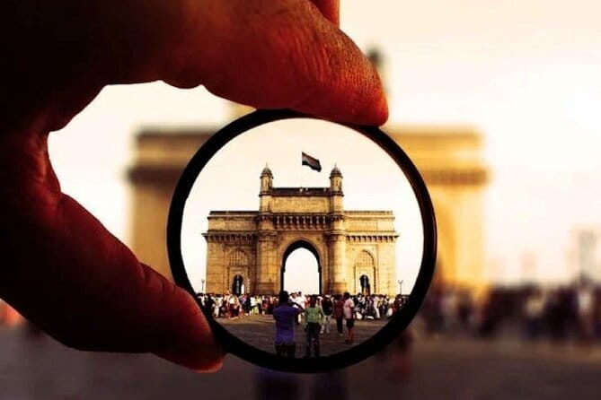 Private Bollywood Tour with Transport - Guides Rohit and Divya make a difference