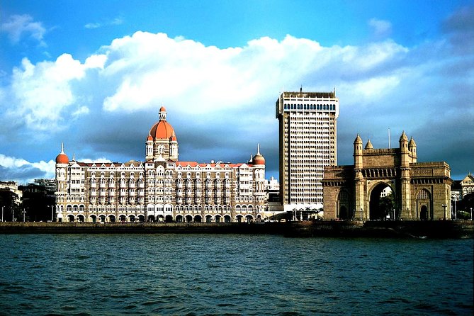 Private Custom Mumbai Tour - Town Hall and the Asiatic Society