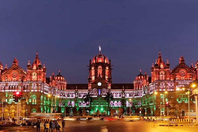 Private Custom Mumbai Tour - Regal Theatre and old Mumbai style