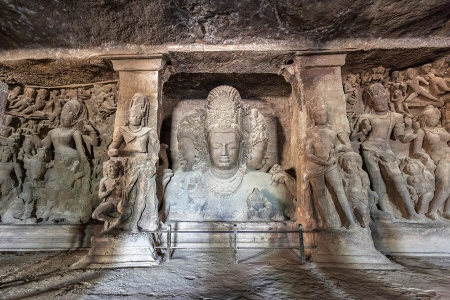Private Elephanta Caves: Private Half-Day Tour from Mumbai - The Island Train and the Walk to the Caves