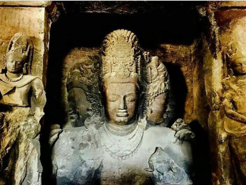 Private Elephanta Island Caves Tour with Village Tour - The village side of Elephanta
