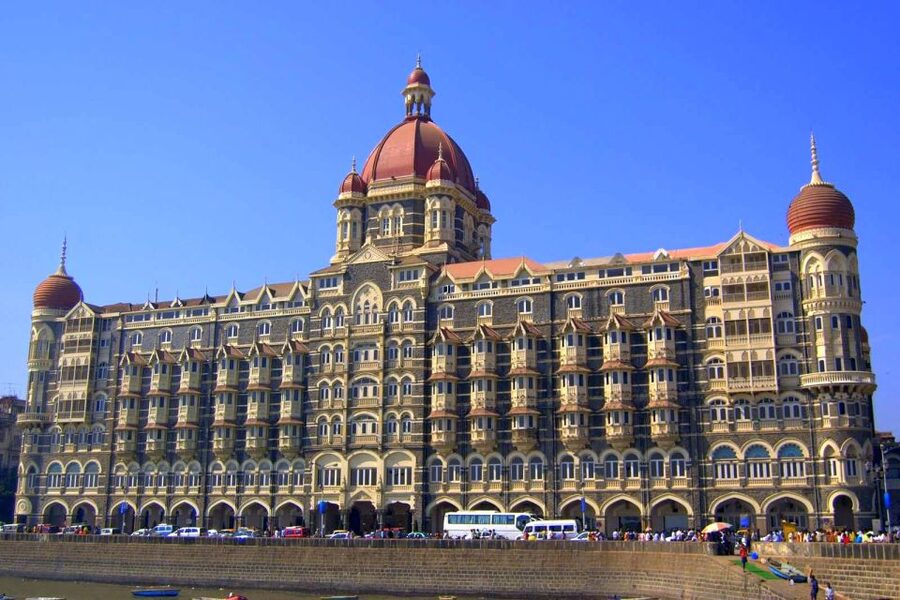 Private Exclusive Sightseeing Tour of Mumbai with Guide - Marine Drive, Nariman Point, and Chowpatty
