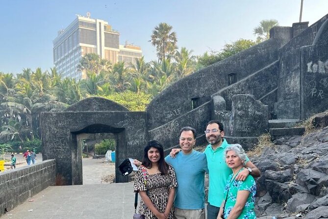 Private Guided Bandra Half Day City Tour in AC Vehicle - A drive through Mumbai’s Beverly Hills