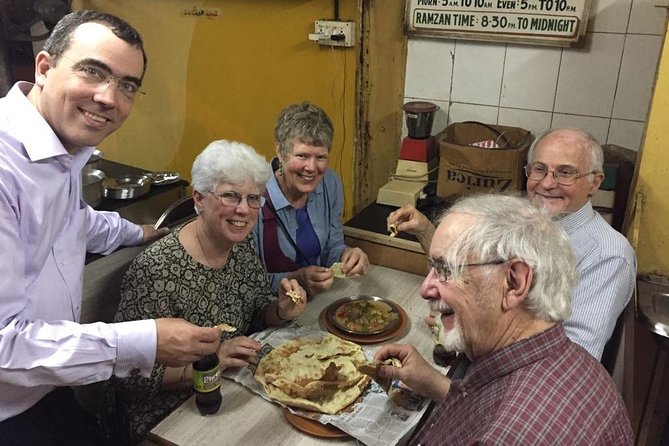 Private Guided Non-Veg Street Food Walking Tour in Muslim Quarter - Key points at a glance