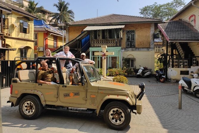 Private Guided Open Jeep Tour in Bandra Queen of Suburbs - Why Bandra feels different from the rest of Mumbai