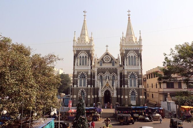 Private Guided Walking Tour in Bandra Queen of Suburbs - Key points to know before you book
