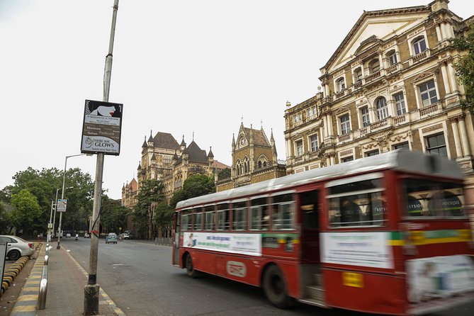 Private Mumbai 25 sights in one tour as recommended by Gigi Hadid - Dhobi Ghat and Mumbai at work