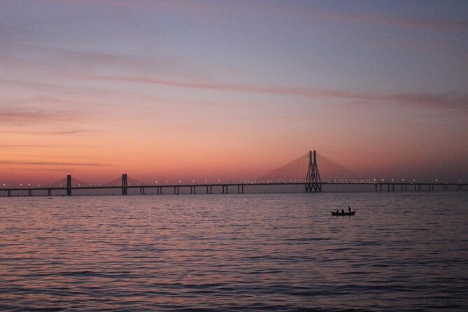 Private Mumbai City Tour and Bollywood Tours With Meal - Four hours inside Mumbai’s movie business