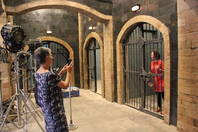 Private Mumbai City Tour and Bollywood Tours With Meal - Worli Sea Face and the morning view