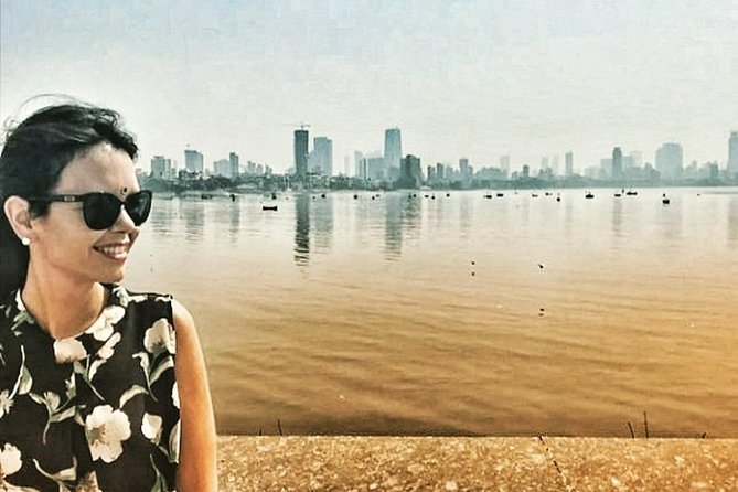 PRIVATE Mumbai Full Day Tour in Premium Car/Bus/Moped with GUIDE - Crawford Market and Mumbai’s everyday energy