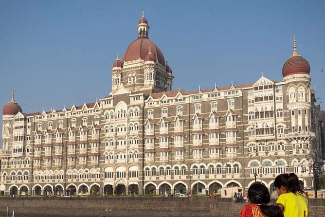 Private Mumbai Sightseeing Tour - Full Day - Crawford Market and the movement of city life