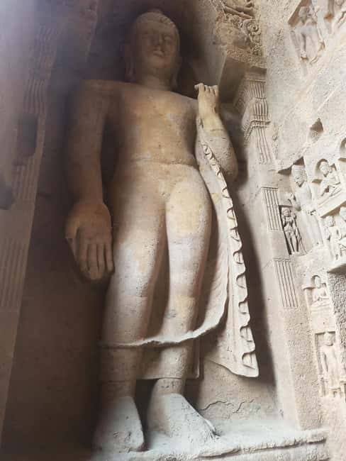Private Mumbai Tour: Kanheri Caves & Golden Pagoda Temple - The guides can shape the day