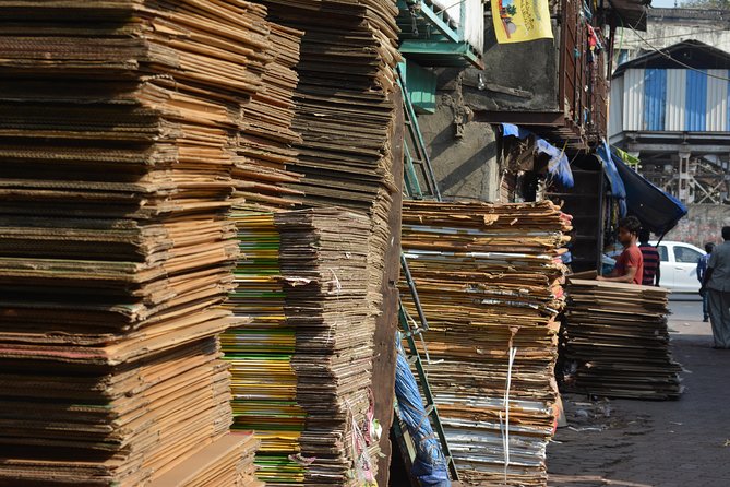 Private Slumdog Millionaire Tour in Dharavi with Slum Visit - Entering the residential lanes